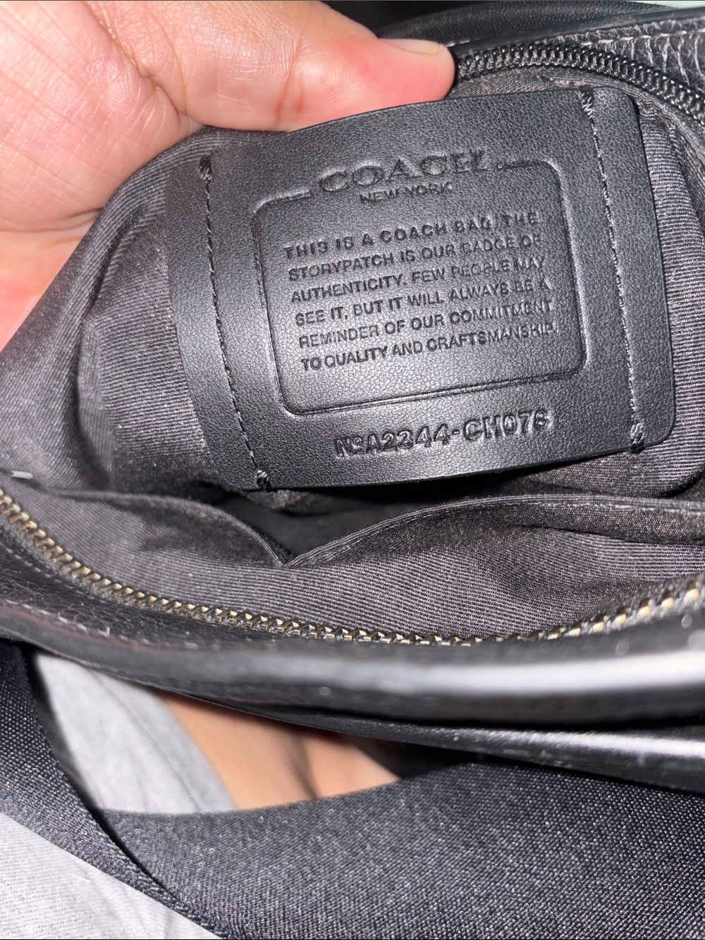 Coach District Crossbody Signature Canvas - Picture 3 of 5